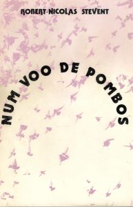 Num voo de pombos. (1994)